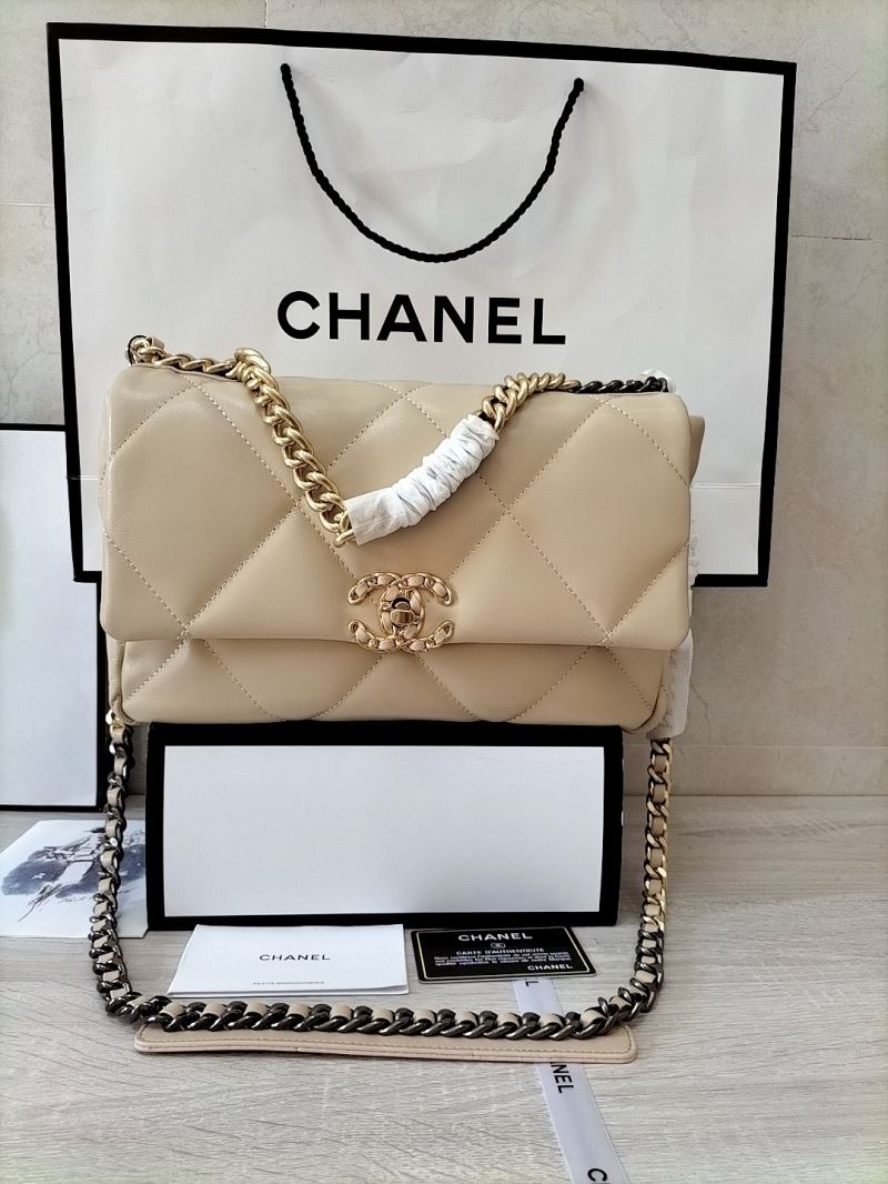 Chanel 19 Bags